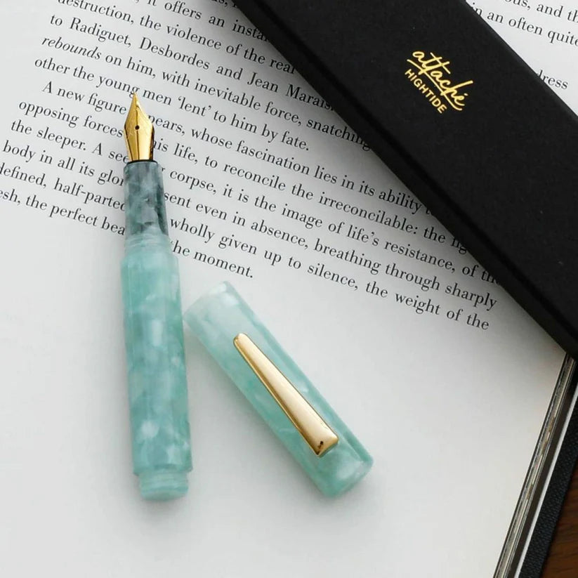 Marbled Fountain Pen (ATTACHÉ) Mint