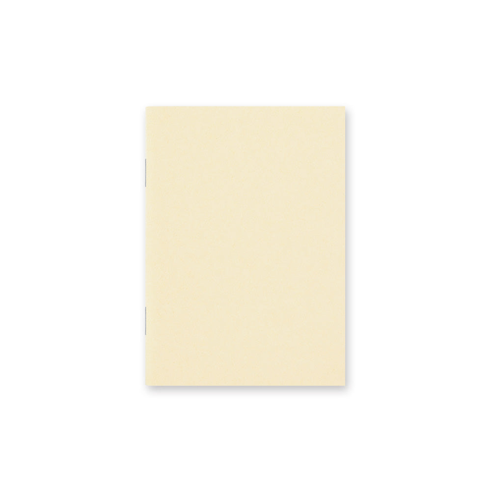 TRAVELER'S Notebook 013 MD Paper Cream (Passport Size)