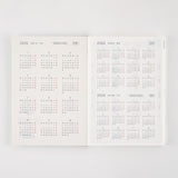 Hobonichi Techo 2025 Japanese Cousin Avec Books (January Start) A5