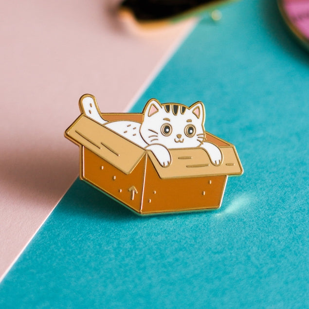 Pin de esmalte con forma de gato