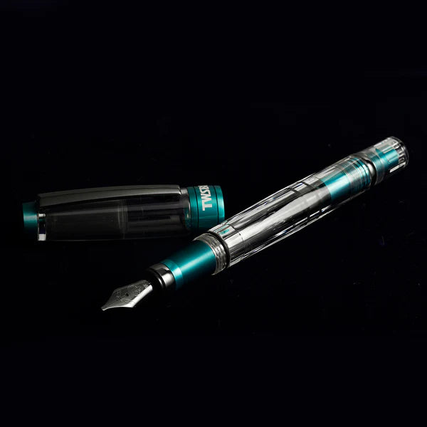 TWSBI Diamond 580ALR Caribbean with Onyx Fountain Pen