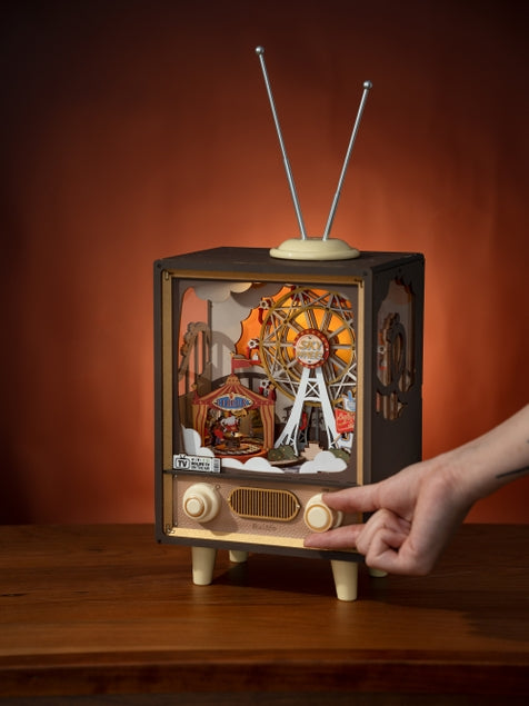 Diy Mechanical Music Box: Sunset Carnival