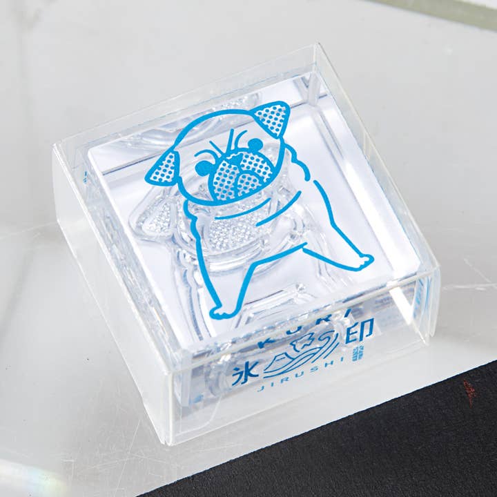 Sello de claridad de cristal KORI JIRUSHI- Pug