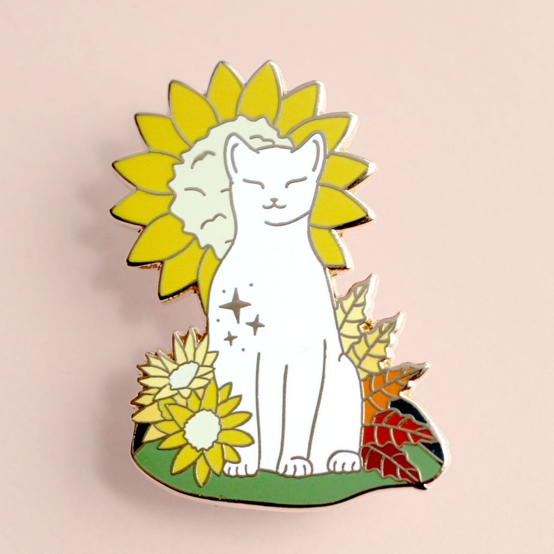 Pin de esmalte con forma de gato y girasol 