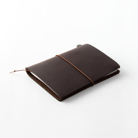 TRAVELER'S COMPANY TRAVELER'S notebook Brown - Passport Size