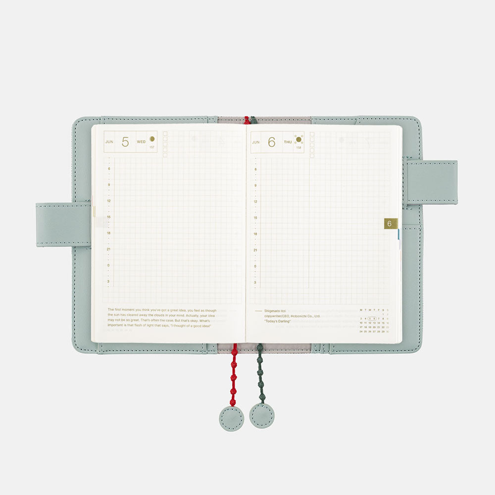 Hobonichi 2025 A6 Funda mina perhonen: baya claro (verde)