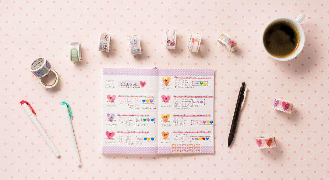 Cinta washi perforada de Maste para el título del diario Girly