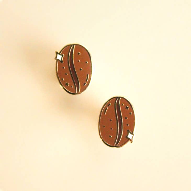 Pin de esmalte con forma de grano de café